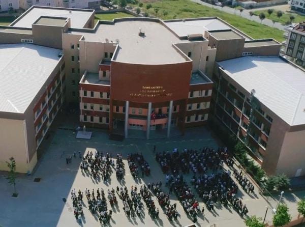 Sancaktepe Aziz Bayraktar Anadolu İmam Hatip Lisesi Fotoğrafı